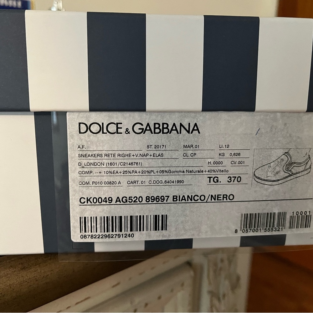 Used D&G summer shoes. Still in a box and bag. Good shape